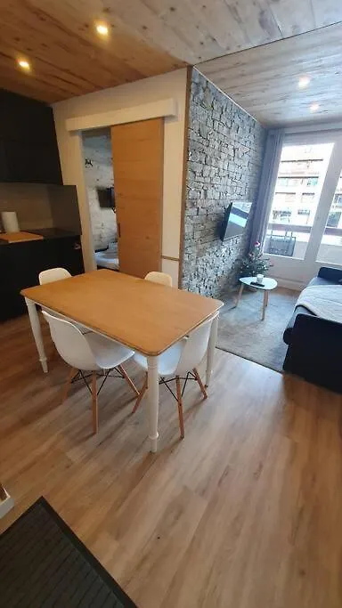 Apartment Appartement 5 P. Pied De Piste. La Plagne-Tarentaise